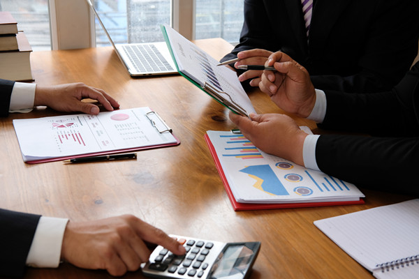 集團(tuán)財務(wù)管控：規(guī)范財務(wù)管理，降低財務(wù)風(fēng)險！