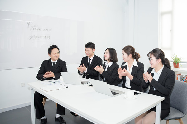 集團人才梯隊建設：培養(yǎng)核心人才，提升企業(yè)競爭力