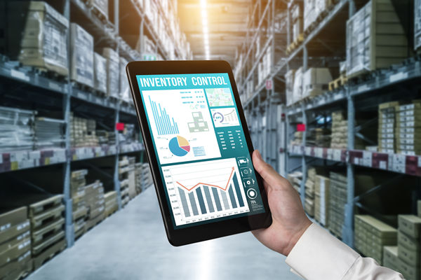 智能決策：利用數(shù)據(jù)驅(qū)動(dòng)策略，提升企業(yè)管理效能