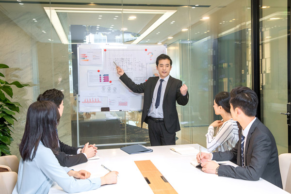 戰(zhàn)略評估：全面評估，提升企業(yè)運營效益