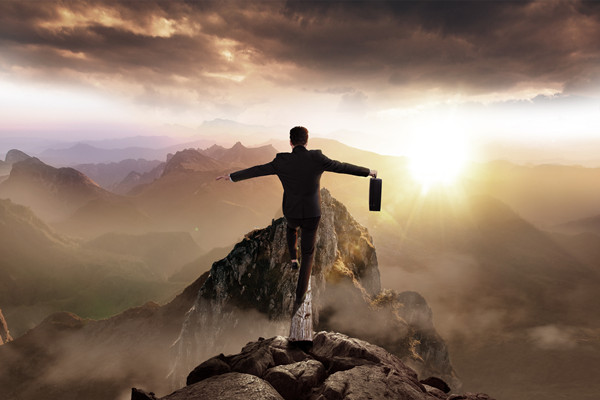 集團(tuán)管控：建立風(fēng)險(xiǎn)防范機(jī)制，確保企業(yè)穩(wěn)健發(fā)展