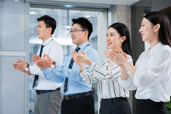 目標(biāo)設(shè)定與追蹤：明確目標(biāo)，確?？冃н_(dá)成