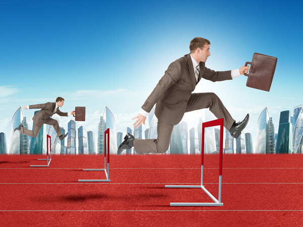 人才引進(jìn)與培養(yǎng)：打造高效人才隊(duì)伍，提升企業(yè)競(jìng)爭(zhēng)力