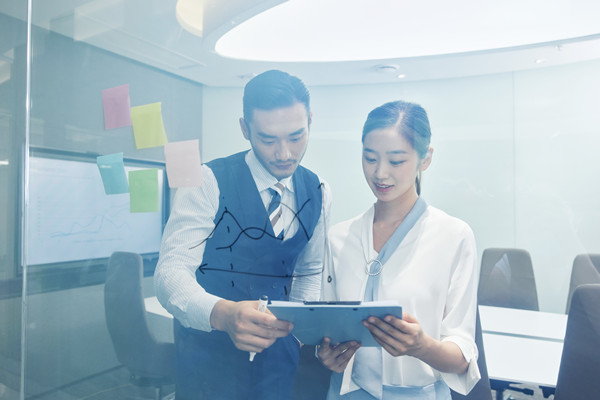 薪酬調(diào)整流程：規(guī)范流程，確保公平合理