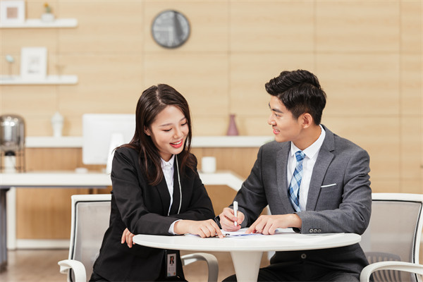 人力資源規(guī)劃：預測需求，制定合理的人才戰(zhàn)略