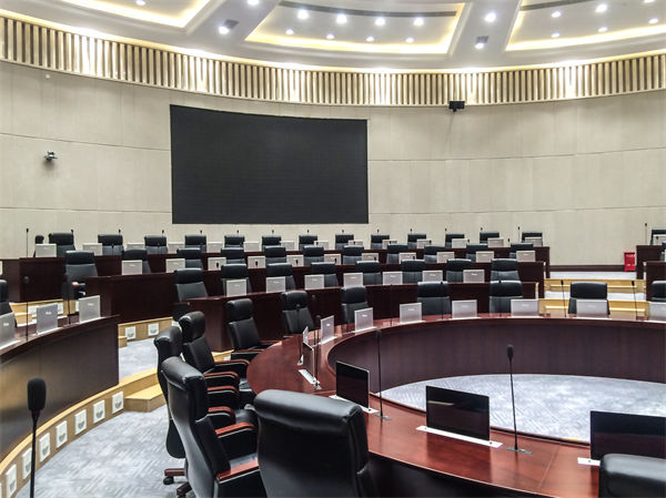 集團(tuán)管控的創(chuàng)新之路：打破傳統(tǒng)，引領(lǐng)企業(yè)變革