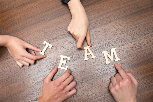 智慧管理與決策：量身定制，解決企業(yè)挑戰(zhàn)