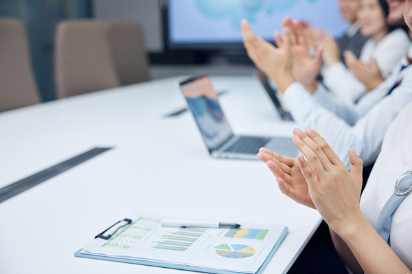 人才發(fā)展的績(jī)效管理：培養(yǎng)人才，確保組織長(zhǎng)遠(yuǎn)發(fā)展