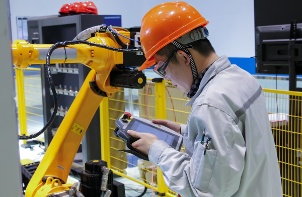 推行精益生產(chǎn)模式，提升企業(yè)運營效率與成本效益