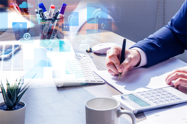 精心制定經(jīng)營策略，確保企業(yè)穩(wěn)健發(fā)展，實現(xiàn)長期盈利