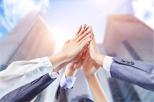 立足企業(yè)實(shí)際，制定可行經(jīng)營(yíng)計(jì)劃，確保企業(yè)穩(wěn)健前行