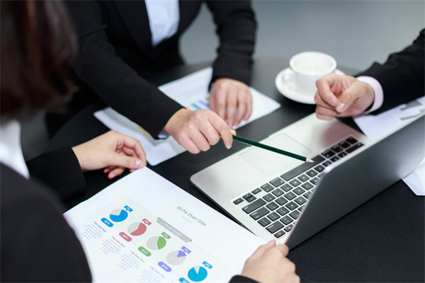 企業(yè)存在人力資源問題，是如何制約公司未來發(fā)展的？