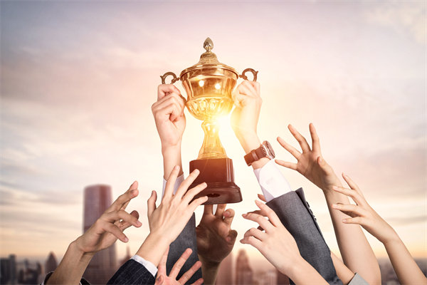 集團多元化戰(zhàn)略下，如何優(yōu)化管控機制促進穩(wěn)健發(fā)展？