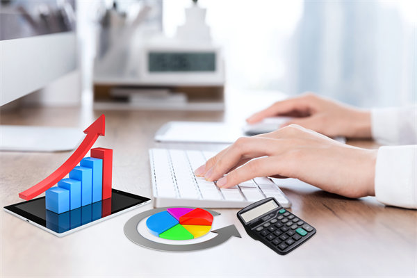 行業(yè)變革下，薪酬調整策略如何緊跟市場步伐？