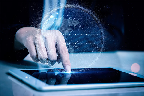 智能制造系統(tǒng)中，如何有效集成并管理多種自動化設(shè)備？