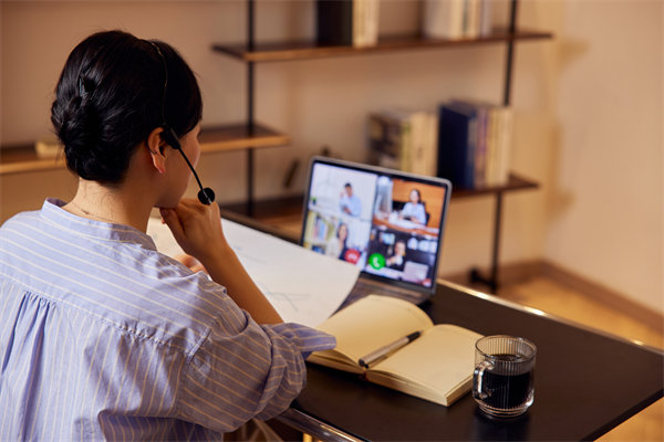 跨部門協(xié)作難題：如何通過組織規(guī)劃打破溝通壁壘？