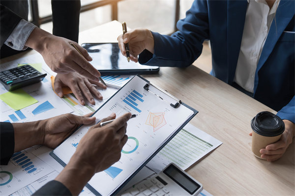 信息流通障礙：如何確保集團內(nèi)部管控信息的暢通？