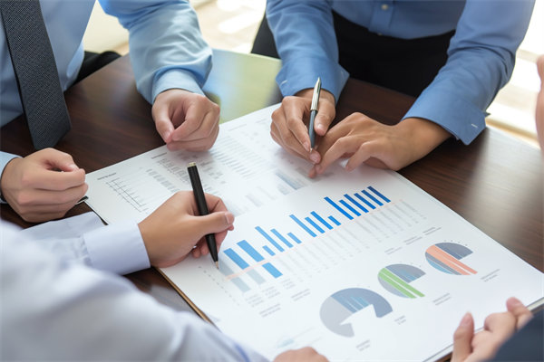 績效面談中，如何營造積極氛圍以促進(jìn)雙方共識(shí)？