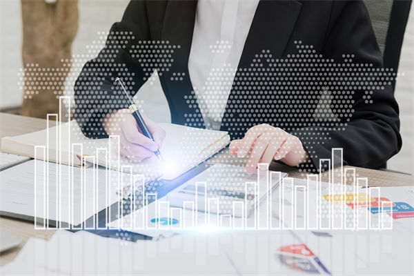 在數(shù)字化轉(zhuǎn)型背景下，績效管理體系如何創(chuàng)新與升級？