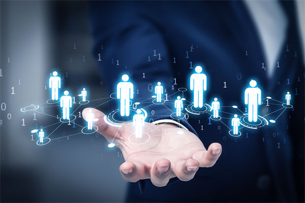 面對市場快速變化，組織規(guī)劃如何保持靈活性與前瞻性？