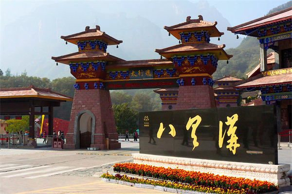 新鄉(xiāng)戰(zhàn)略咨詢公司如何助力企業(yè)精準定位市場方向？