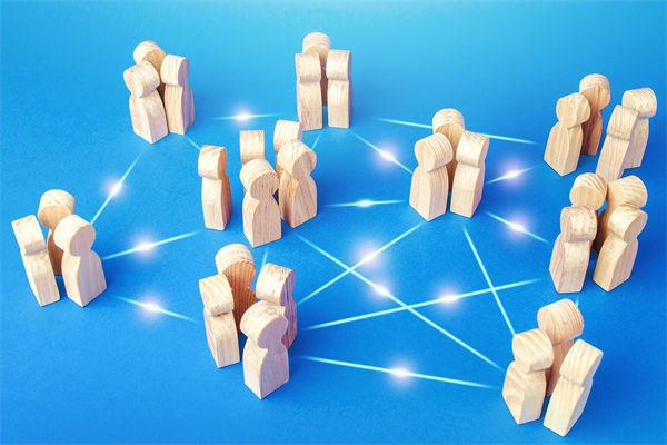 如何通過組織規(guī)劃，促進內(nèi)部溝通與團隊協(xié)作效率？