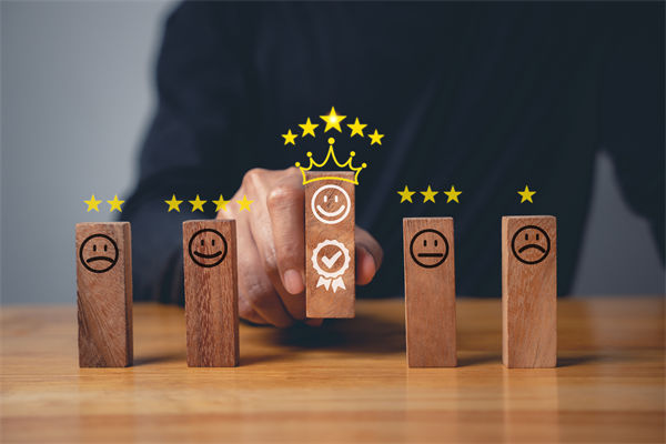 客戶為中心，管理咨詢?nèi)绾沃ζ髽I(yè)優(yōu)化服務(wù)體驗(yàn)？