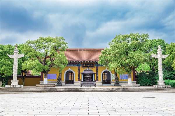 南昌年度經(jīng)營計(jì)劃咨詢公司如何為企業(yè)定制全年發(fā)展藍(lán)圖？