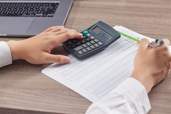 如何構(gòu)建以預(yù)算為核心的企業(yè)文化，促進(jìn)全員參與？