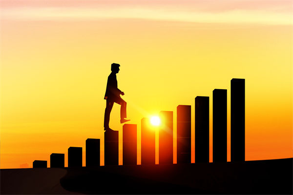 如何通過人力資源策略實(shí)現(xiàn)企業(yè)員工潛能最大化？