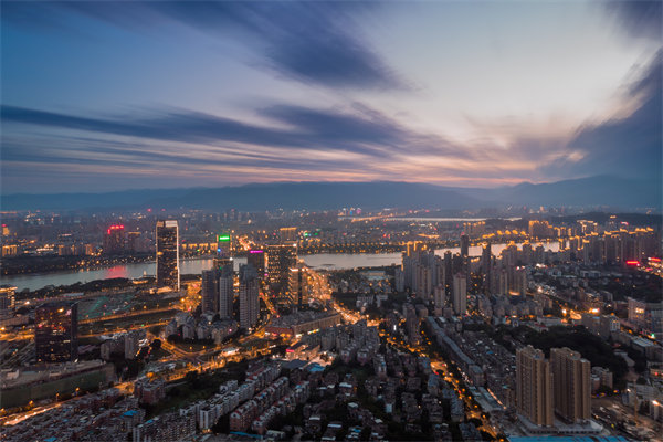 企業(yè)如何借助福州咨詢公司優(yōu)化組織運作流程與效能？