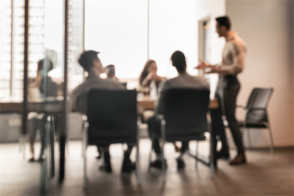 市場競爭激烈如戰(zhàn)場，年度經(jīng)營計劃助你搶占制勝高地