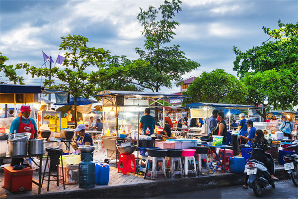 今年擴消費怎么干？各大企業(yè)如何根據(jù)政策發(fā)力？