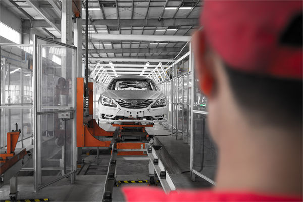 精益生產(chǎn)破除管理積弊，引領(lǐng)制造業(yè)邁向卓越運(yùn)營