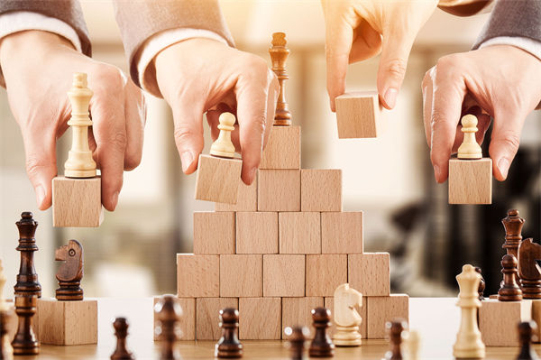 文化管理與戰(zhàn)略背道而馳，如何構(gòu)建協(xié)同發(fā)展體系？