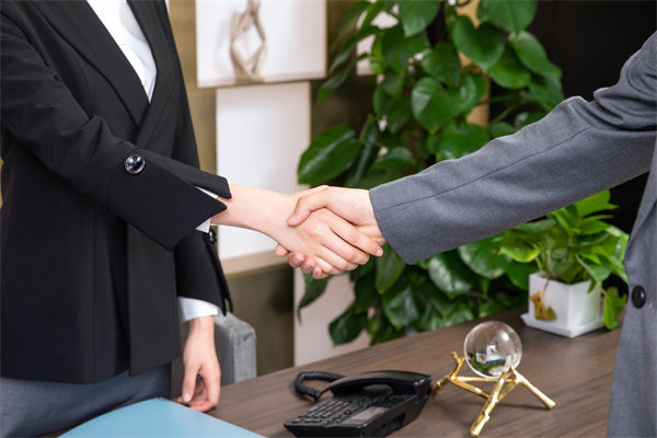 企業(yè)文化空洞無實(shí)效，如何讓價值觀真正落地生根？