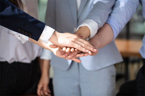 新老員工文化沖突不斷，企業(yè)文化怎樣實(shí)現(xiàn)融合傳承？