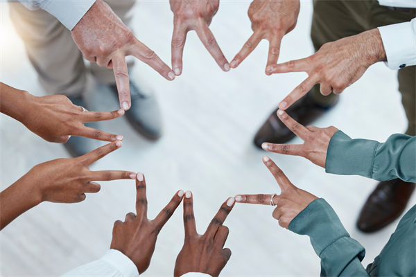 特朗普政府禁止哈佛大學招收國際生，企業(yè)文化怎么看？