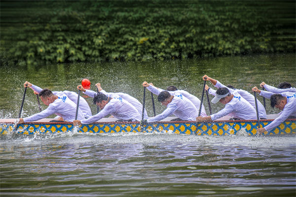 起猛了龍舟都能蹦迪了，企業(yè)文化對(duì)此有何啟示？