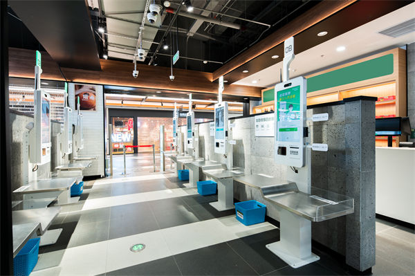 傳統(tǒng)業(yè)務(wù)持續(xù)萎縮，如何用數(shù)字化撕開增長第二曲線？