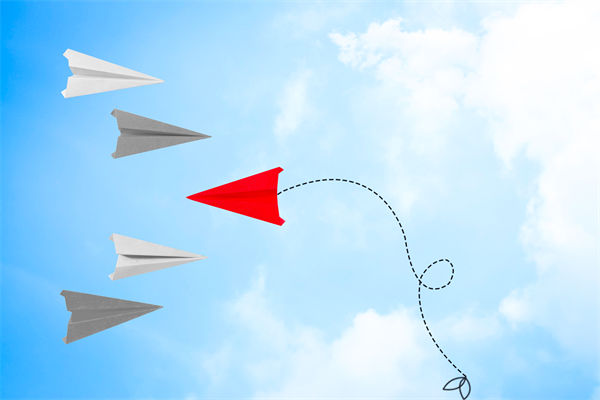 戰(zhàn)略管理如何精準(zhǔn)錨定小眾市場，挖掘潛在的藍(lán)海？