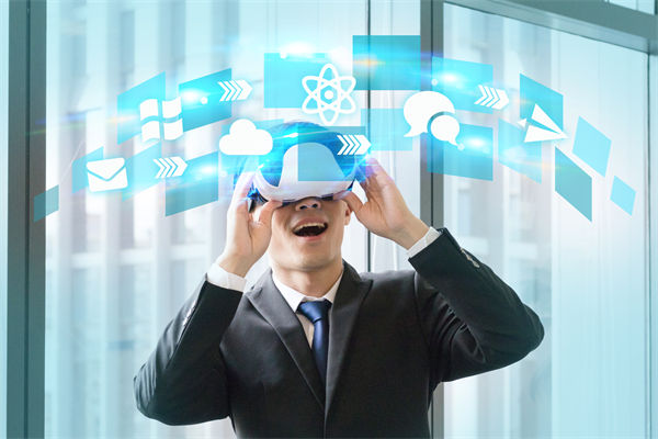 智能眼鏡銷量暴漲800%，關(guān)聯(lián)制造業(yè)怎么看？