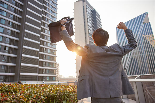 企業(yè)文化分析：為什么越來(lái)越多年輕人愛(ài)上丑娃娃？