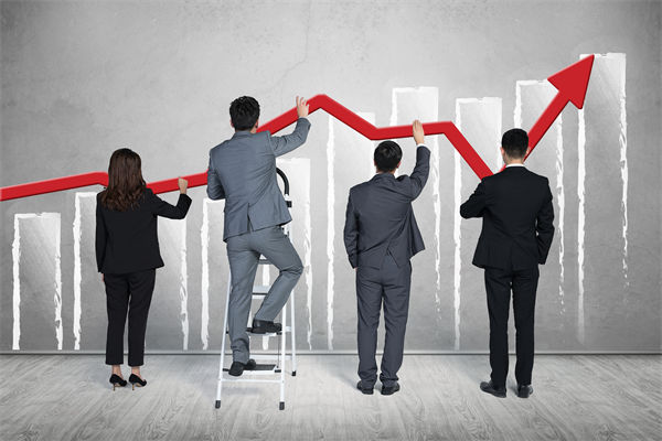 半年經(jīng)濟大考成績單透露哪些信號？企業(yè)有何啟示？