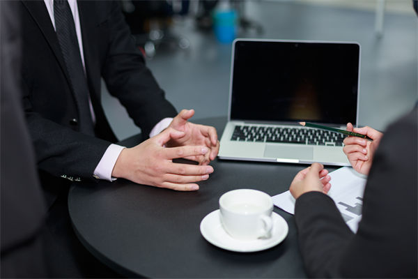 組織規(guī)劃方案周全，落地執(zhí)行時為何總遇結(jié)構(gòu)性阻礙？