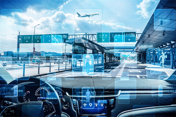 上海街頭真無人出租車要來了，對制造業(yè)有何啟示？