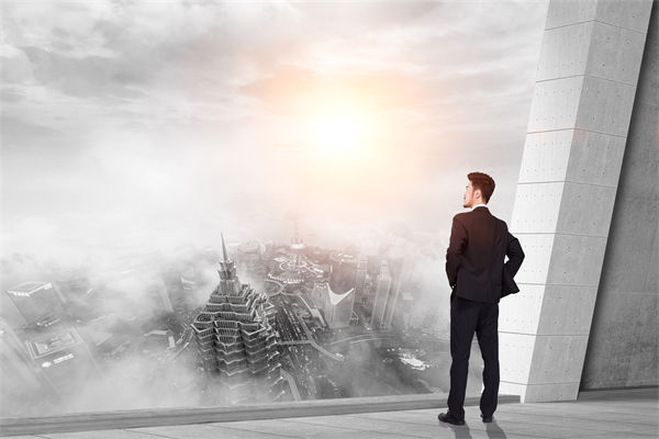 市場劇變下戰(zhàn)略頻頻失效，如何構(gòu)建動態(tài)調(diào)整機制？