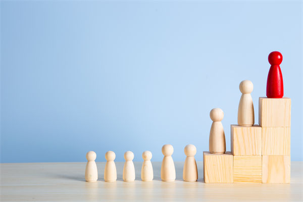 調(diào)薪機(jī)制長(zhǎng)期滯后市場(chǎng)，企業(yè)怎樣避免人才隱性流失？