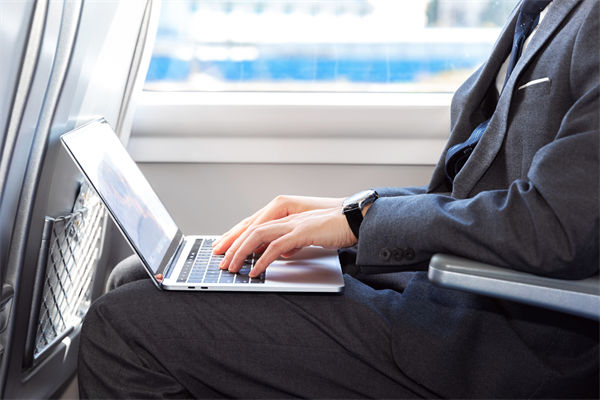 高鐵站下架泡面不如站臺(tái)禁吸煙，組織規(guī)劃管理啟示