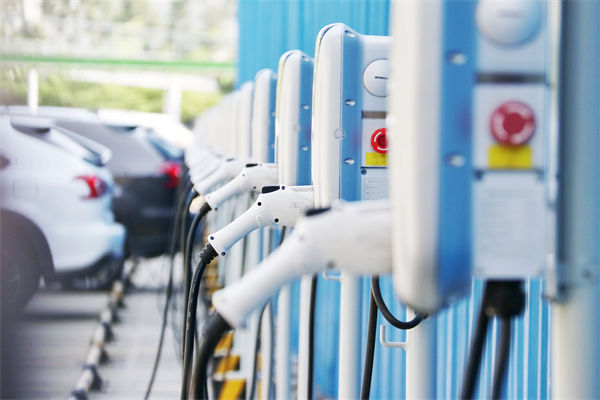 每5輛電動(dòng)汽車就有2個(gè)充電樁，精益生產(chǎn)管理怎么看？